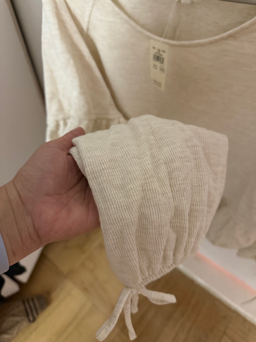 Aerie Women's Cream Waffle Ribbed Pullover Top - Picture 4 of 7